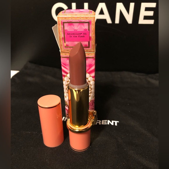 In the flesh Pat McGrath Labs SatinAllure™ Lipstick - Picture 3 of 3